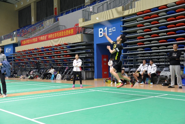 <a href='/2021/1203/c41788a740024/page.htm' target='_blank' title='国家同步辐射实验室-核科学技术学院羽毛球代表队在中国科大首届“与师俱进”杯师生羽毛球混合团体赛中夺冠'>国家同步辐射实验室-核科学技术学院羽毛球代表队在中国科大首届“与师俱进...</a>