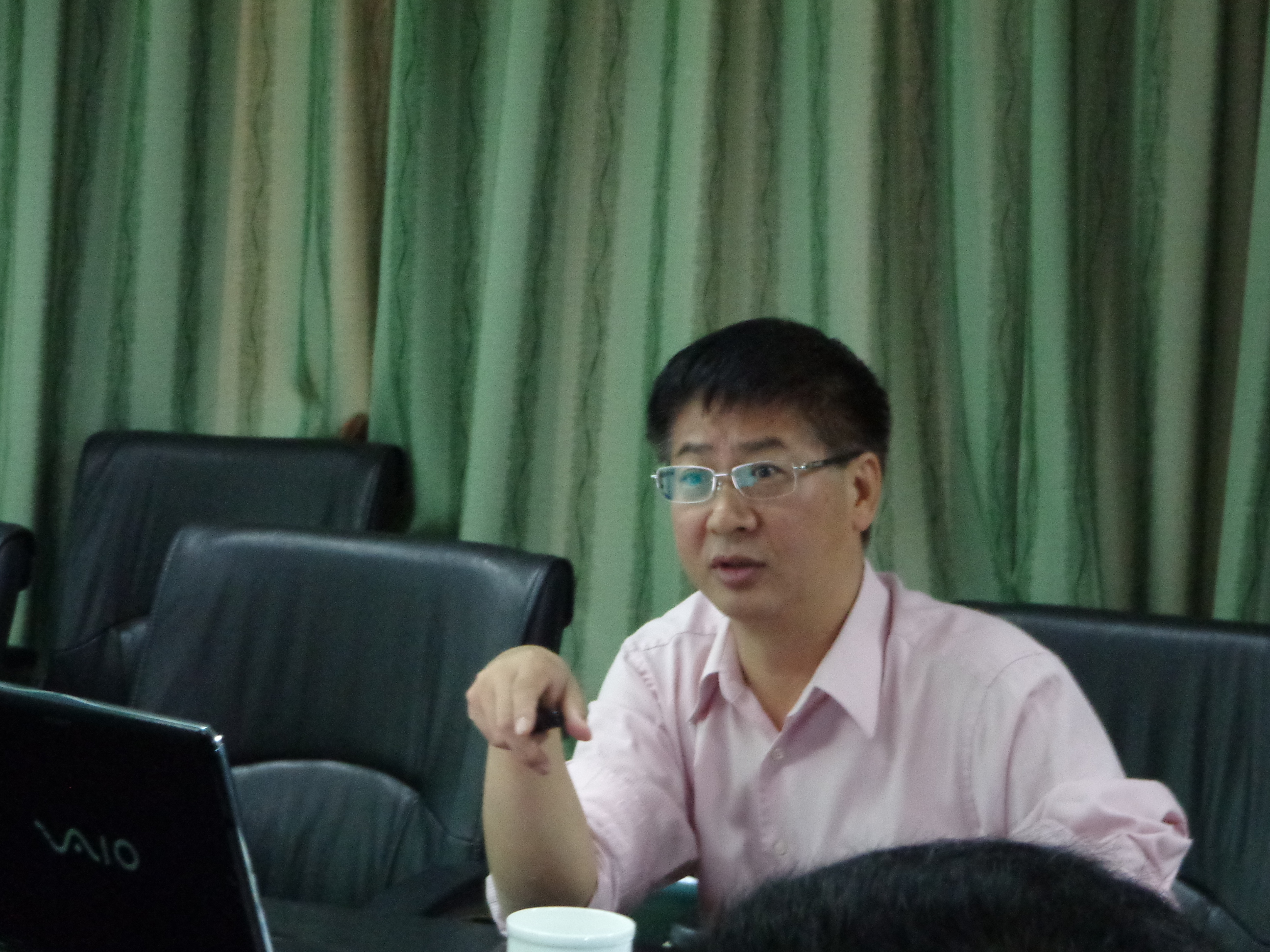 <a href='/2014/1029/c41788a740442/page.htm' target='_blank' title='中国科学院北京综合研究中心主任姜晓明等来我室座谈交流'>中国科学院北京综合研究中心主任姜晓明等来我室座谈交流</a>