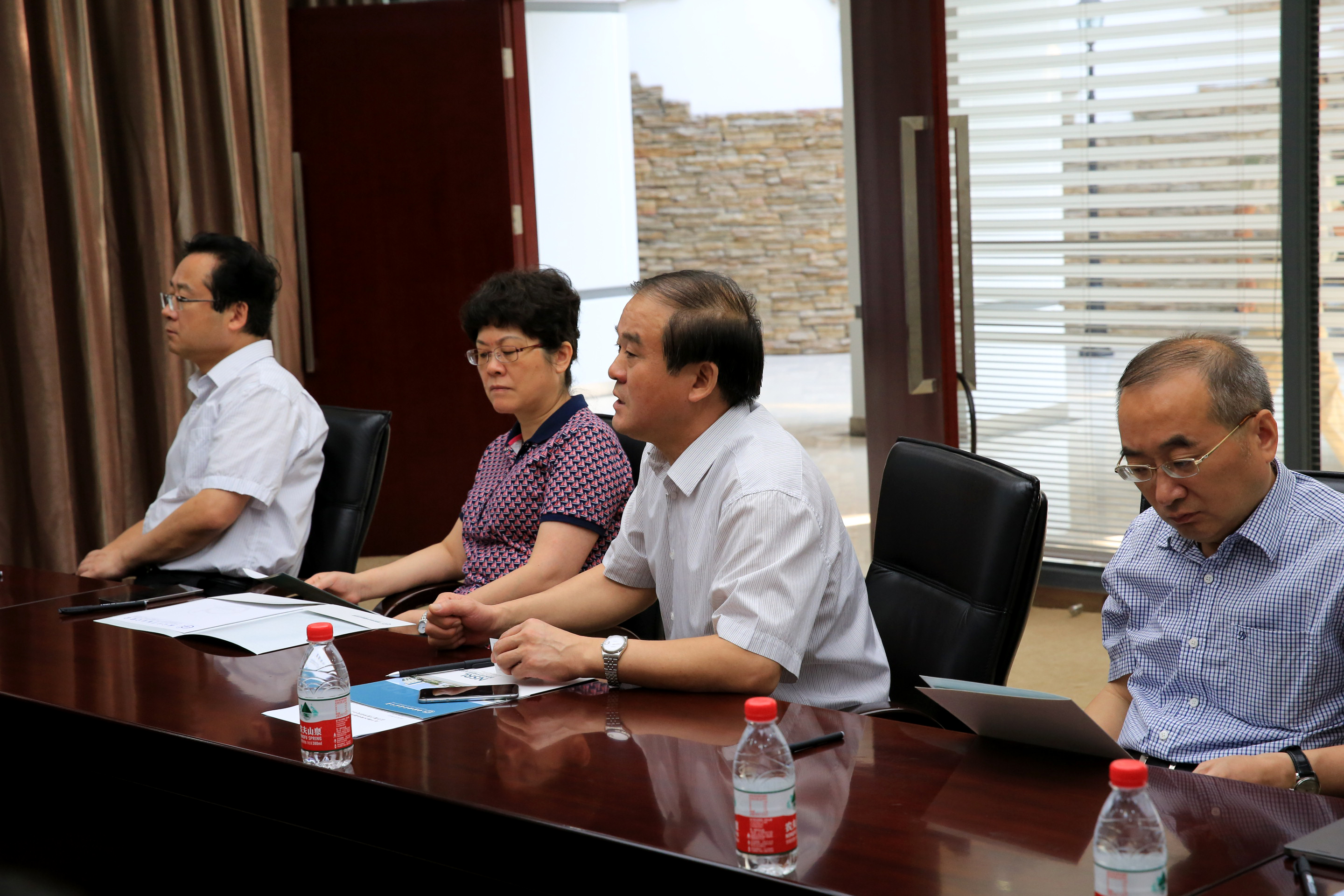 <a href='/2015/0910/c41788a740395/page.htm' target='_blank' title='合肥市委常委、常务副市长韩冰一行来我实验室调研工作'>合肥市委常委、常务副市长韩冰一行来我实验室调研工作</a>
