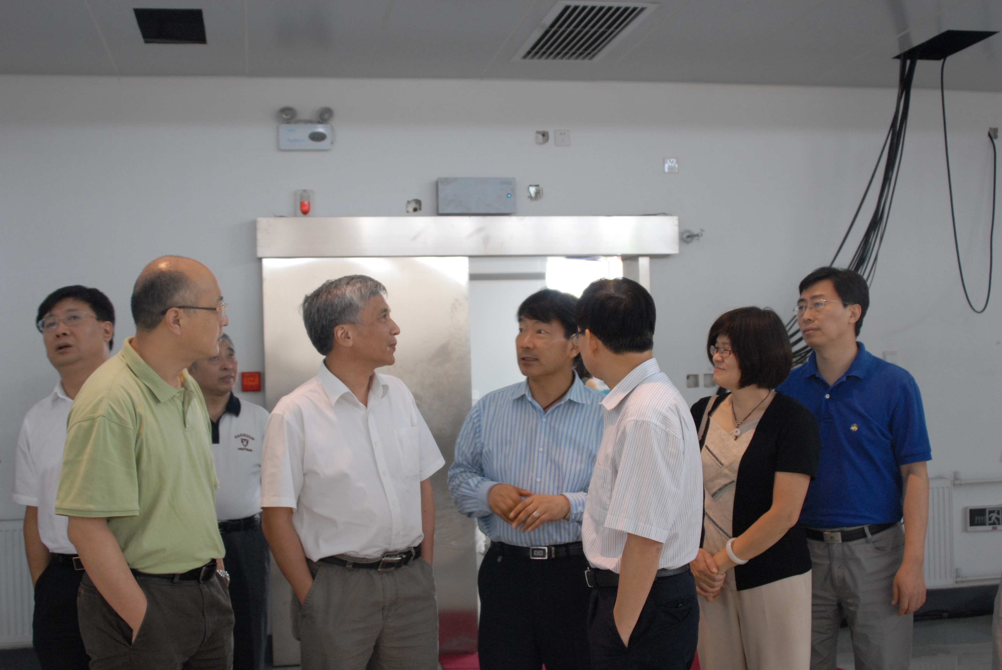 <a href='/2014/0917/c41788a740260/page.htm' target='_blank' title='中国科学院副院长丁仲礼视察国家同步辐射实验室'>中国科学院副院长丁仲礼视察国家同步辐射实验室</a>
