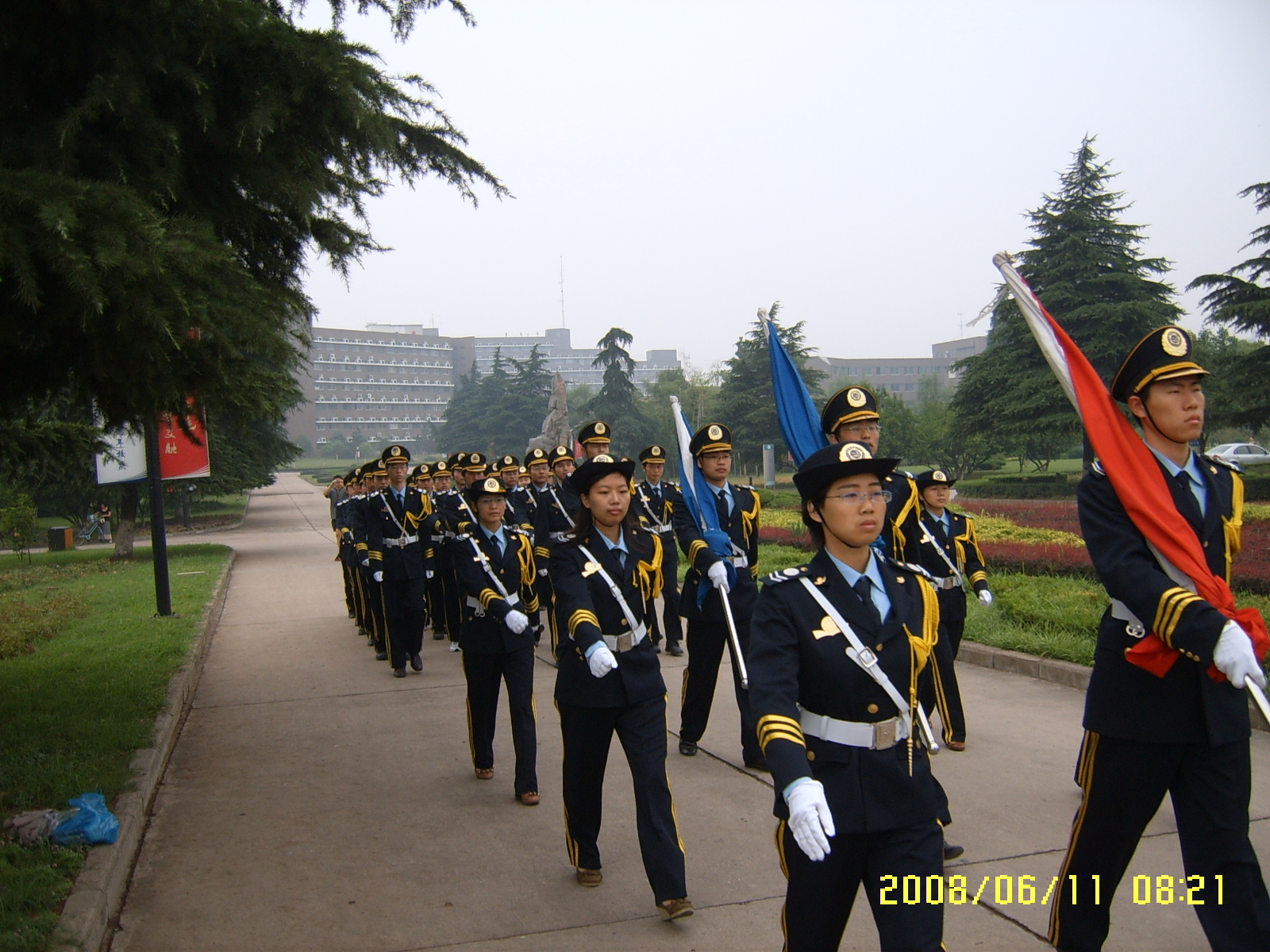 <a href='/2014/0928/c41635a734511/page.htm' target='_blank' title='实验室团总支举行“永远跟党走，争做新一代”升旗仪式'>实验室团总支举行“永远跟党走，争做新一代”升旗仪式</a>